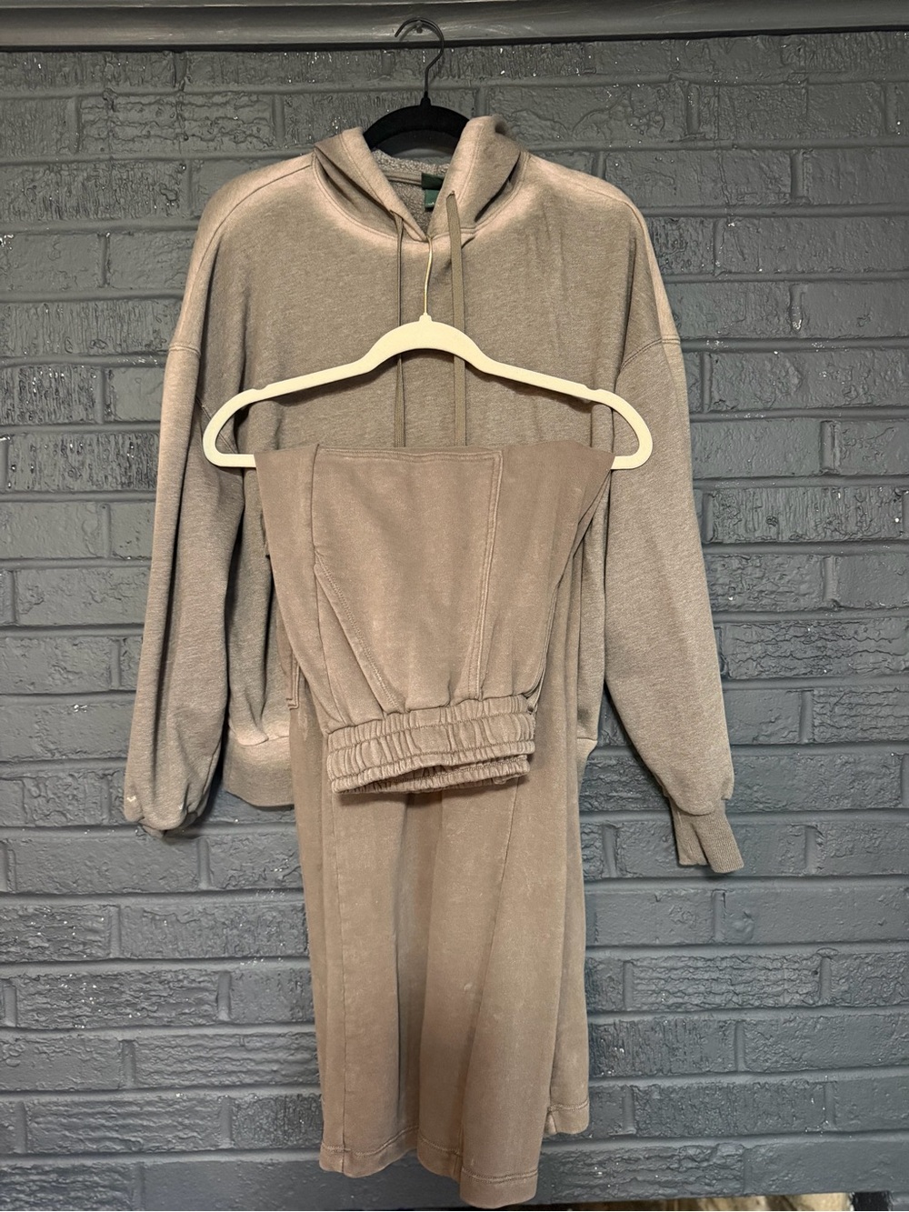 wild fable Women's Cowl Neck Pullover Hoodie & Sweat Pants - Taupe
